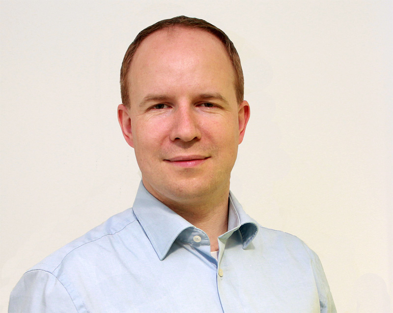 Dr. Oliver Prochnow - CEO of VALO Innovations - Femtosecond fiber laser
